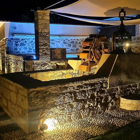 Περιβόλι Του Οδυσσέα Villa Volissos Ngoại thất bức ảnh