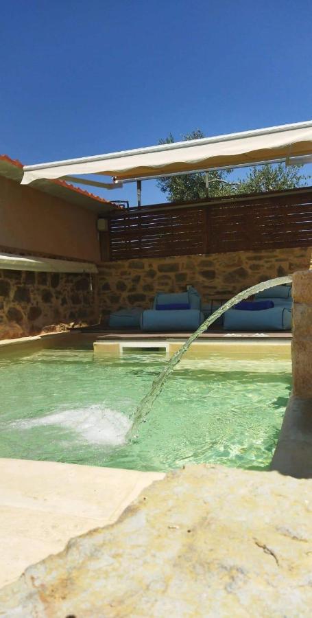 Περιβόλι Του Οδυσσέα Villa Volissos Ngoại thất bức ảnh