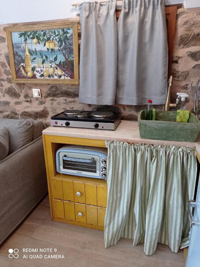 Περιβόλι Του Οδυσσέα Villa Volissos Ngoại thất bức ảnh